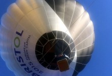 El primer globo de aire caliente a energía solar despega en Inglaterra