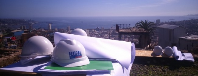 Entregan terreno para construcción de jardín que resultó destruido en incendio de 2014 en Valparaíso
