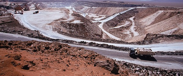 Recrudece crisis minera: AMSA despide 320 personas y Escondida prepara nuevo ajuste