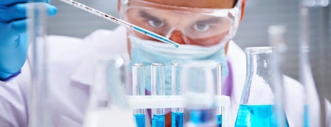 Definen las principales brechas que frenan el despegue de la biomedicina en Chile