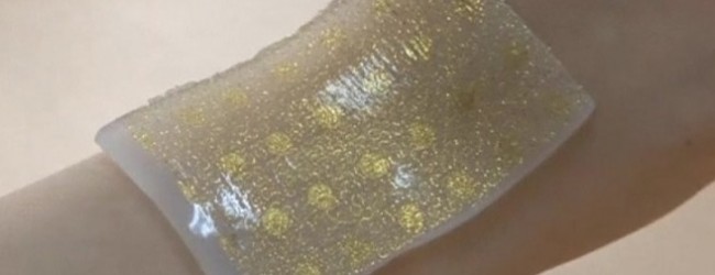 Científicos crean piel artificial que puede sentir