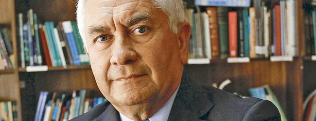 Presidente del Colegio Médico: «Cerrarse a la vía de concesiones me parece inconcebible»