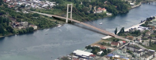 Minvu pide al SEA evaluar posible impacto ambiental del puente Los Pelúes en Valdivia