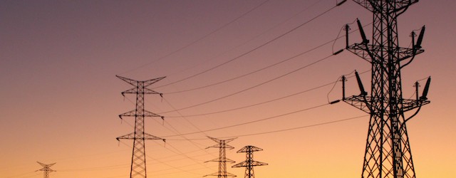 Licitación de nuevas obras troncales enfrenta a Transelec con gigantes de España e Italia