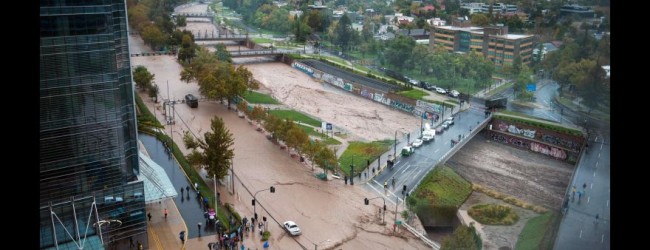 Frente de mal tiempo deja millonarias pérdidas por masivo corte de agua e inundaciones