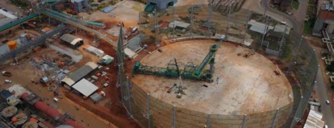 Echeverría Izquierdo sale de Brasil