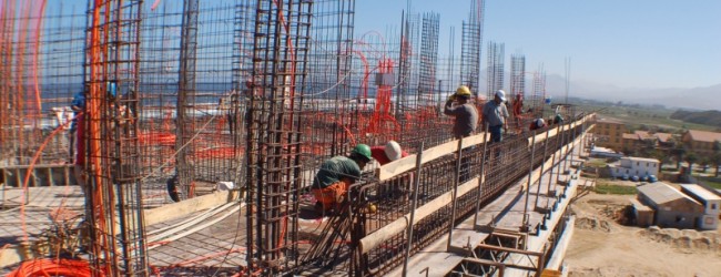 Tras caídas en ventas y freno en nuevos proyectos, diez inmobiliarias definen su hoja de ruta para el resto del año