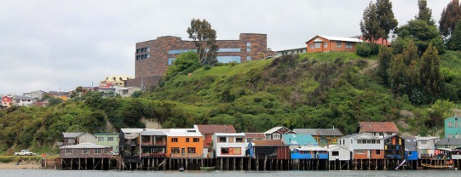 Transfieren terreno para construcción de Centro Regional de Creación Artística en Castro