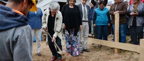 Vecinos de Nueva Aurora en Viña del Mar celebran construcción de nueva sede vecinal