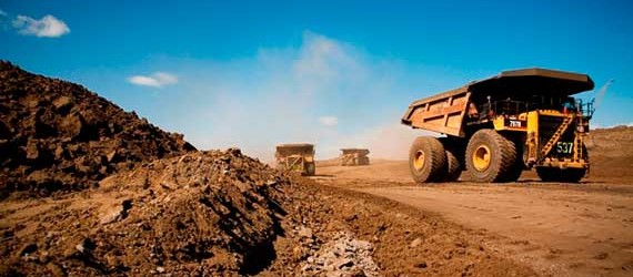 Analizan oportunidades y desafíos de la industria minera en encuentro nacional con Seremis del sector