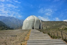 Religión bahaí inaugura primer templo de Sudamérica en Santiago
