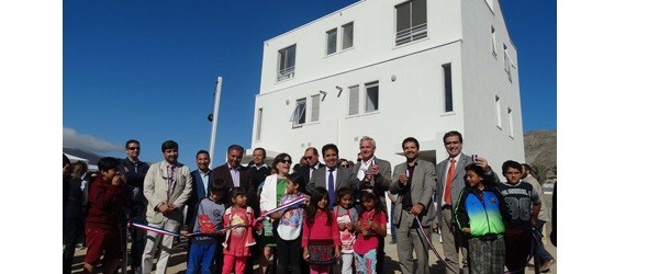 En Chañaral inauguran primer edificio en madera del país