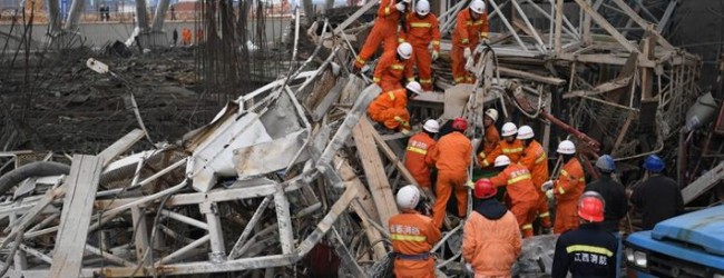 Más de 40 muertos por un derrumbe en una central eléctrica en obras en China