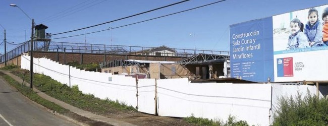 Cuestionan construcción de jardín infantil de la Junji junto a la cárcel de Río Bueno