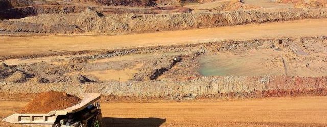 Codelco suspende operaciones en División Salvador tras muerte de trabajador