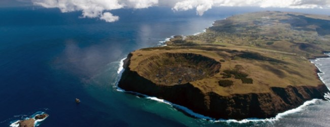 Pascuenses rechazan construcción de parque marino en Rapa Nui