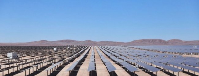 Cerro Dominador en Chile, de Abengoa, conecta sus primeros 62 MW