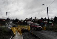 Habitantes de Fundo El Carmen podrían perder puente que los conecta con Temuco