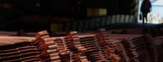 Antofagasta Minerals recorta previsión anual de costos y aumenta producción de cobre en tercer trimestre