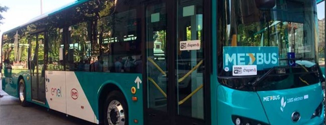Hoy comenzaron a operar los primeros buses eléctricos del Transantiago