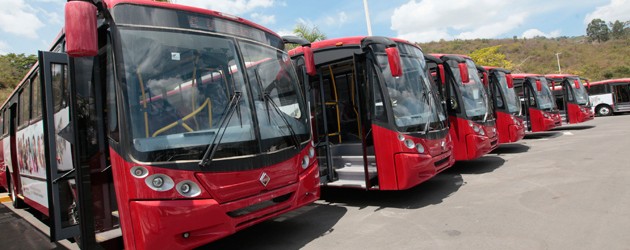 Gigante asiático de buses eléctricos busca desembarcar en Chile