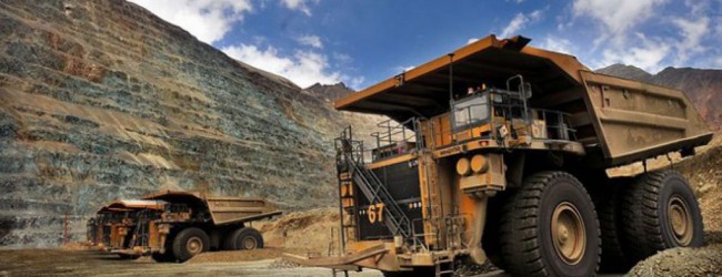 Millonarios bonos por término de conflicto en minería se asoman ante mejor precio del cobre