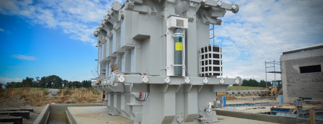 Parque Eólico Aurora recibe transformador de poder en sitio de construcción