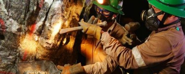 Por cada empleo que crea la minería en Chile, otros 3,7 son generados de manera indirecta