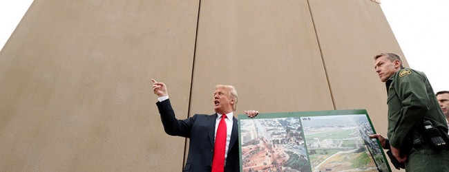 Trump elogia con fotos la «construcción» del muro fronterizo… que aún no ha comenzado