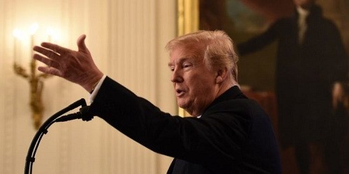 Trump amenaza con imponer aranceles a todos los productos chinos importados