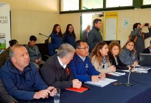 Ministros de Salud y Medio Ambiente se reunieron con vecinos de Quintero y Puchuncaví