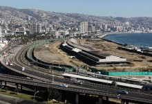 Alcalde Sharp propone proyecto para paño Barón de Valparaíso sin uso portuario