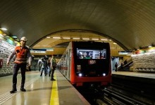 Entró en operación el primer tren de Metro armado en Chile que funcionará en las Líneas 2 y 5