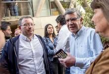 Viviendas sociales en Las Condes: El plan con el que Lavín busca destrabar el conflicto entre vecinos