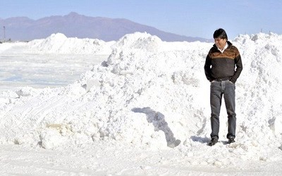 ¿Problemas para Chile? Evo Morales encuentra en una potencia europea un aliado para la explotación de litio