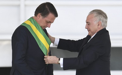 Bolsonaro asume la presidencia de Brasil prometiendo libre mercado y rescate de los valores