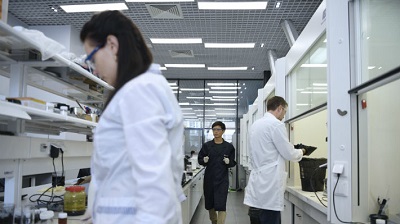 Día Internacional de la Mujer en la Ciencia: Sólo 16% de las científicas nacionales dirige un centro de investigación