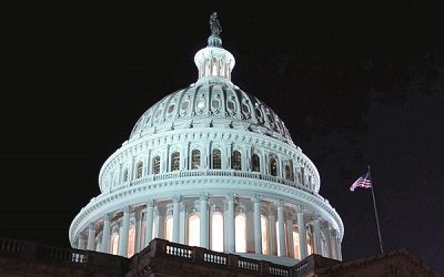 Límite de la deuda fiscal acecha a EEUU en medio de división política en Washington