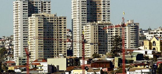 Banco Central: aumento de viviendas para arriendo generaría riesgos para industria financiera en el futuro