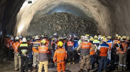 Gobierno toma cartas y envía a personero de la DT nacional a negociación de Chuquicamata