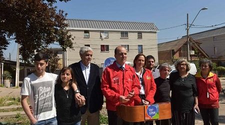 Ministro Cristián Monckeberg presenta innovador programa que permite construir varias casas en un mismo terreno