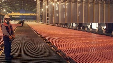 Economía chilena crece 3,3% en el tercer trimestre impulsada por sector servicios, minería y manufactura