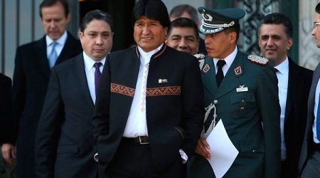 Evo Morales renuncia a la presidencia de Bolivia tras llamado del Ejército y la Policía