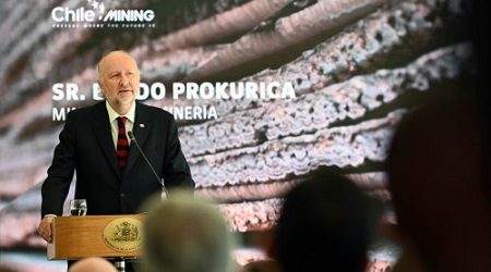 Ministro Prokurica asegura que el gobierno buscará garantizar inversiones mineras pese a crisis social