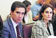 Gobierno sube ingreso mínimo garantizado hasta $300 mil líquidos