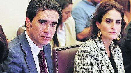 Gobierno sube ingreso mínimo garantizado hasta $300 mil líquidos