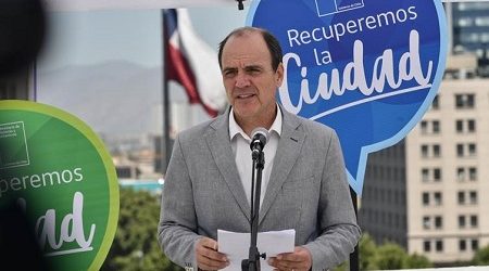 Minvu anuncia las primeras 44 plazas que serán reparadas a nivel nacional tras actos vandálicos