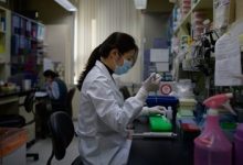 China asegura haber desarrollado vacuna contra el coronavirus y autoriza pruebas en humanos