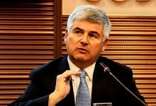 Codelco pone en duda viabilidad de algunos proyectos y mineras privadas redoblan esfuerzos