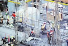Cuarentena obliga a detener la mitad de las obras de edificación en la Región Metropolitana
